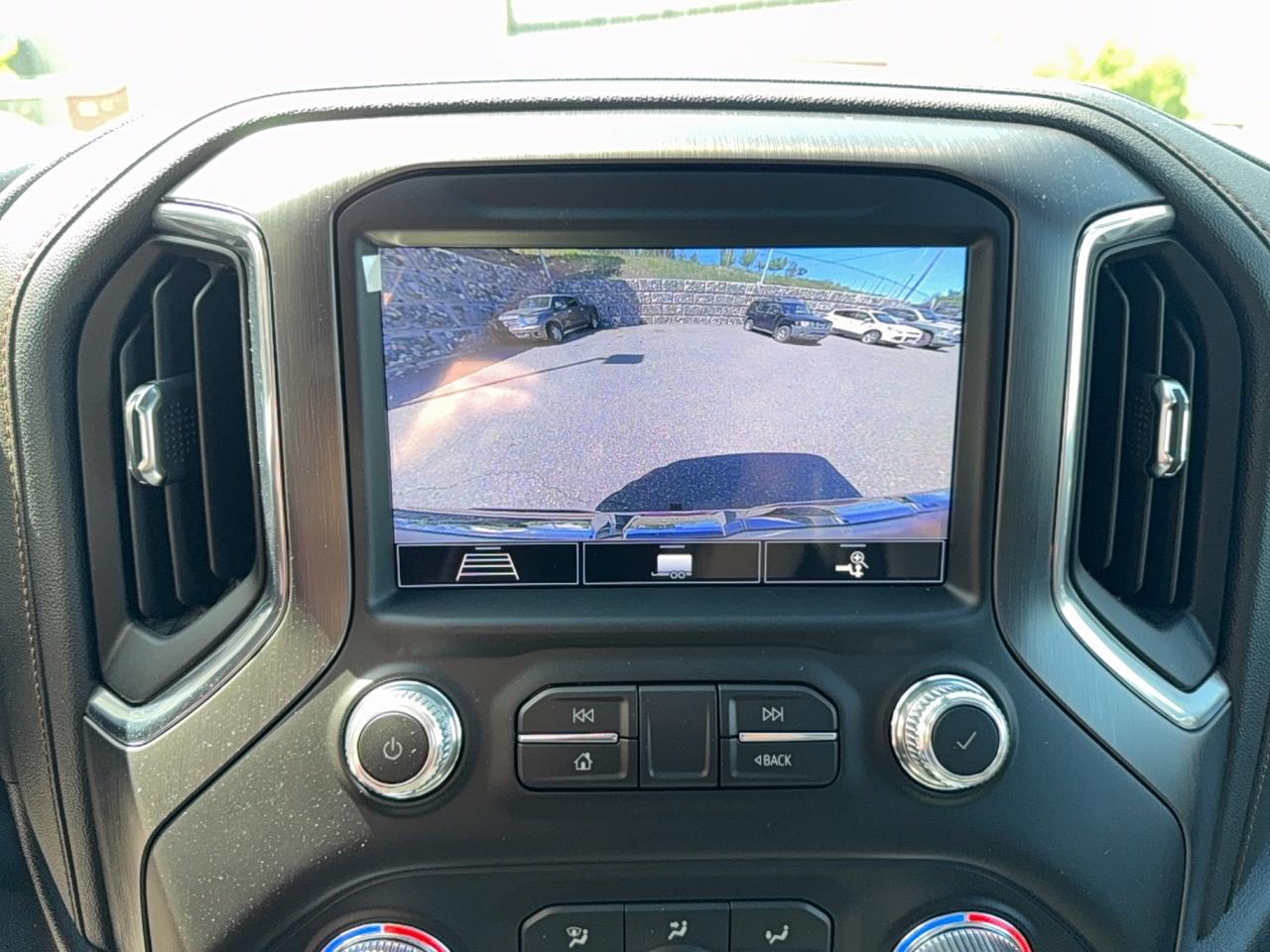 2020 GMC Sierra 1500 AT4 Photo