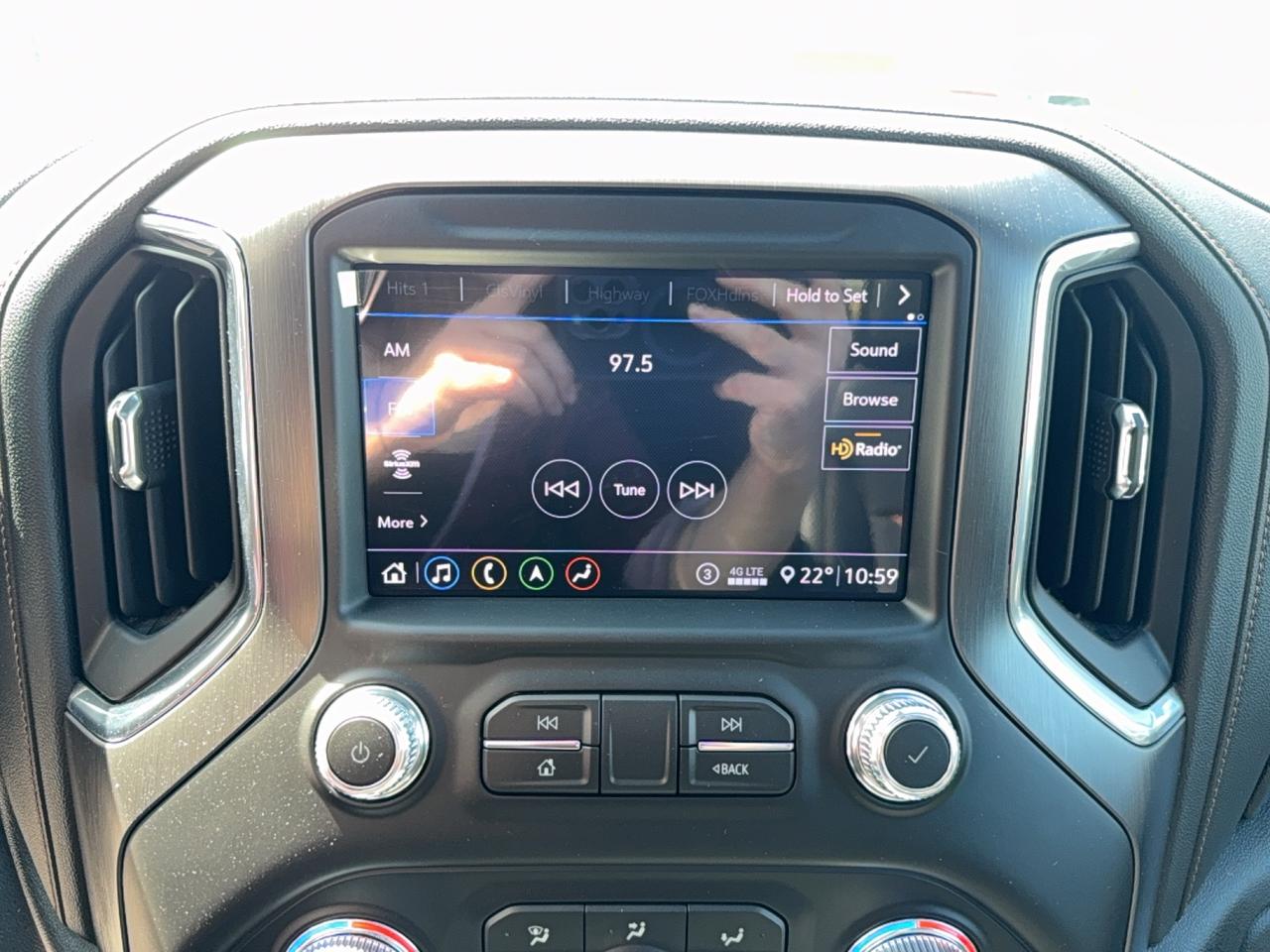 2020 GMC Sierra 1500 AT4 Photo