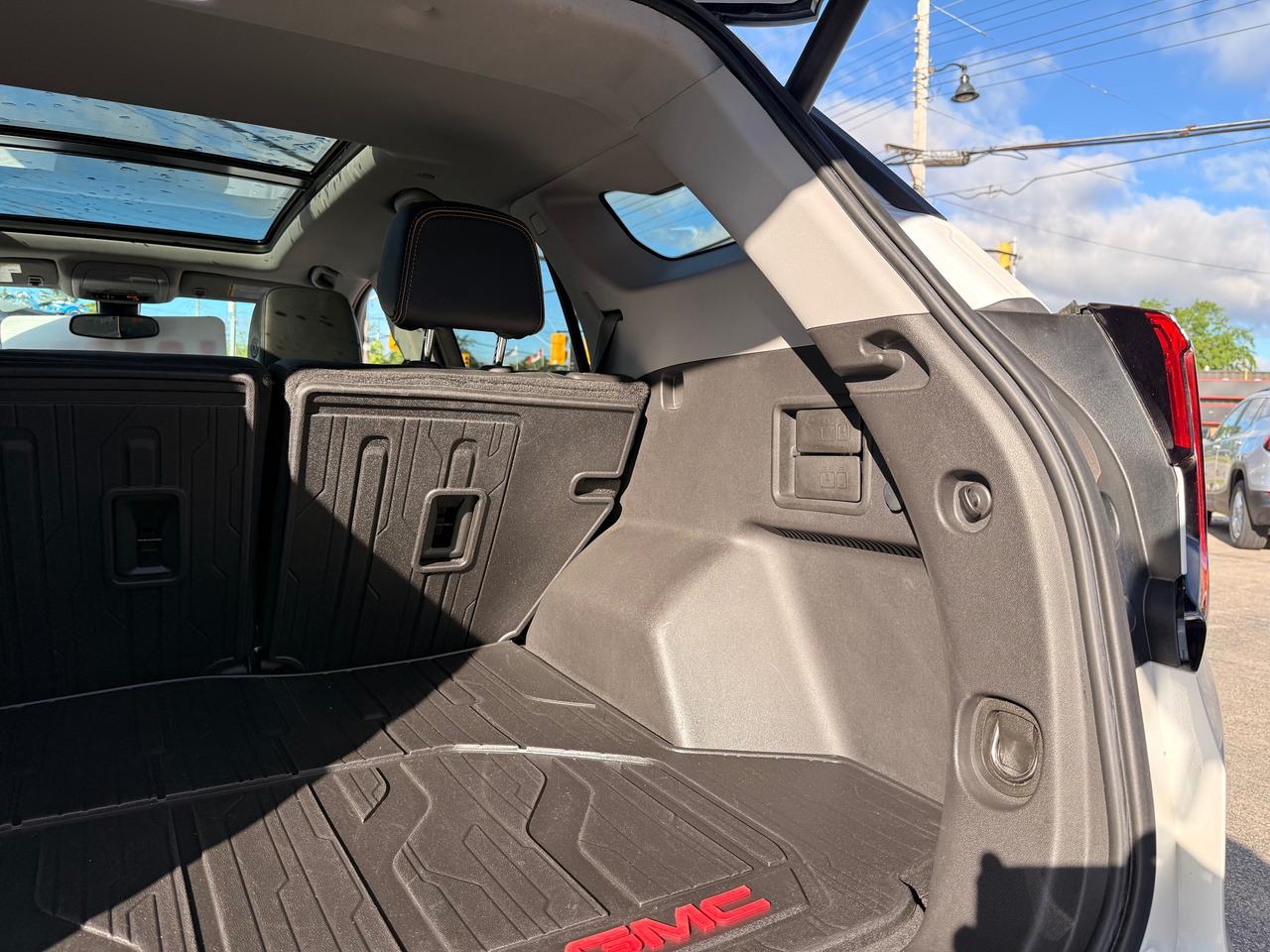 2024 GMC Terrain AT4 Photo