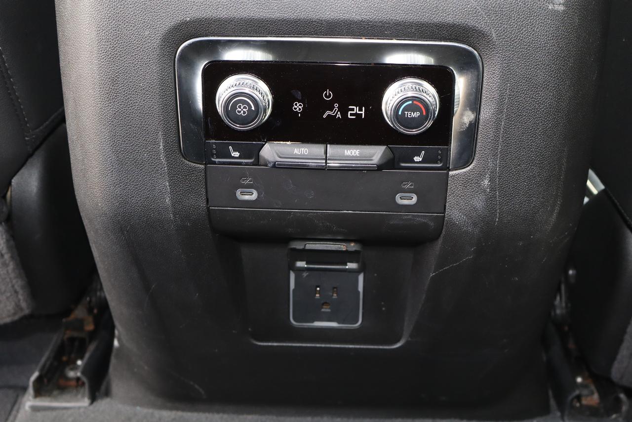 2024 GMC Yukon 4WD 4DR SLT Photo