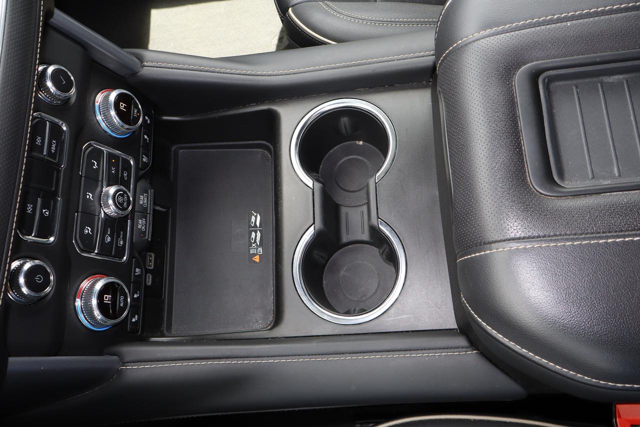 2024 GMC Yukon 4WD 4DR SLT Photo