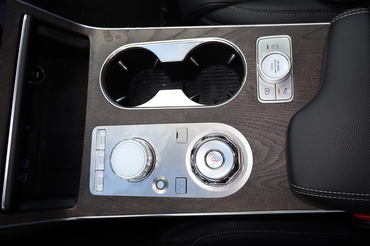 2025 Genesis GV80 3.5T Prestige AWD 7PASSNGER Photo