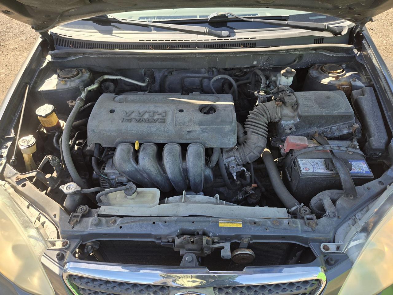 2005 Toyota Corolla CE Photo