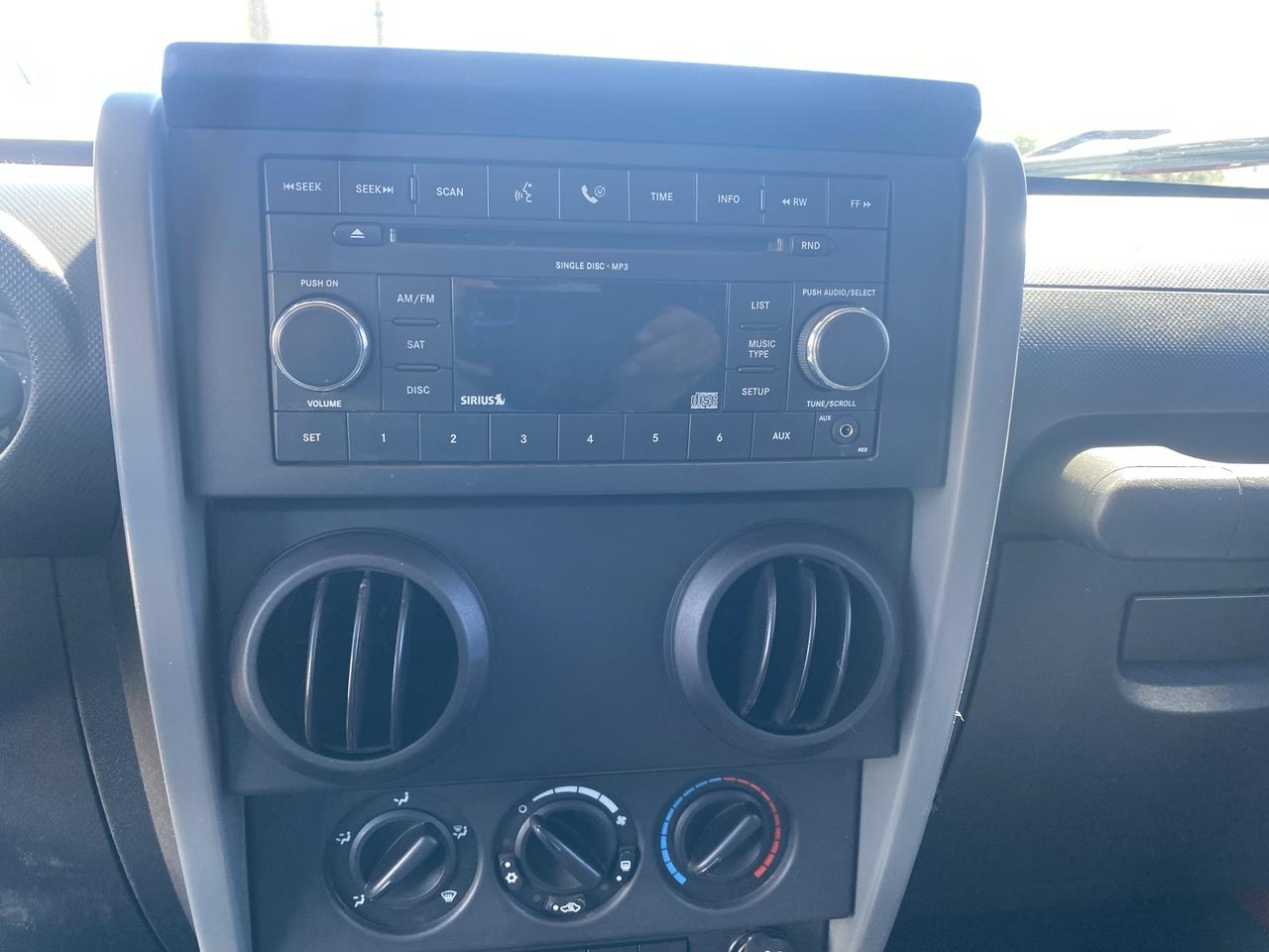 2007 Jeep Wrangler 4WD 4dr Unlimited X Photo