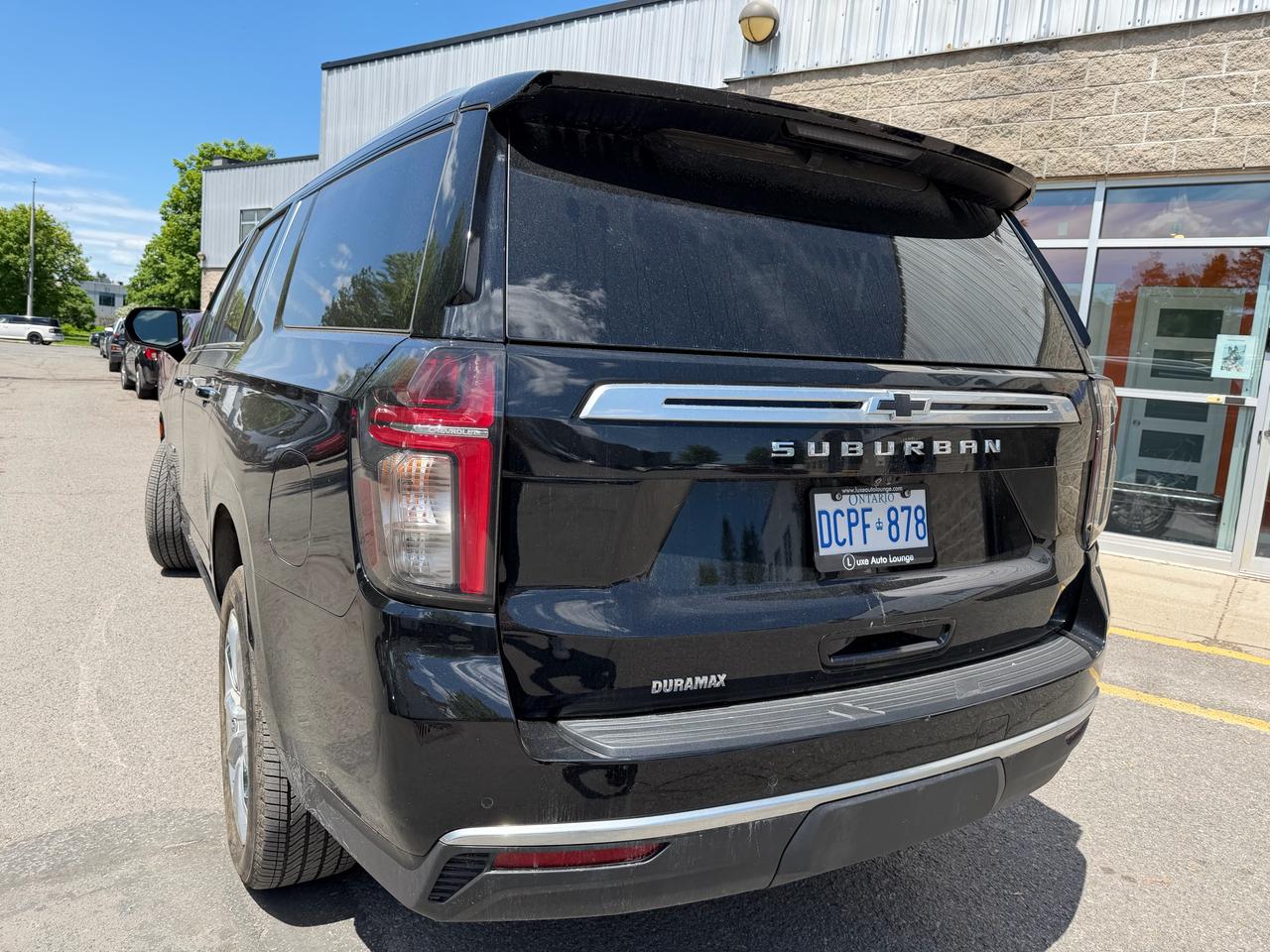 2023 Chevrolet Suburban High Country-3LZ-DIESEL-PANO ROOF-REAR TV-HUD-BOSE Photo
