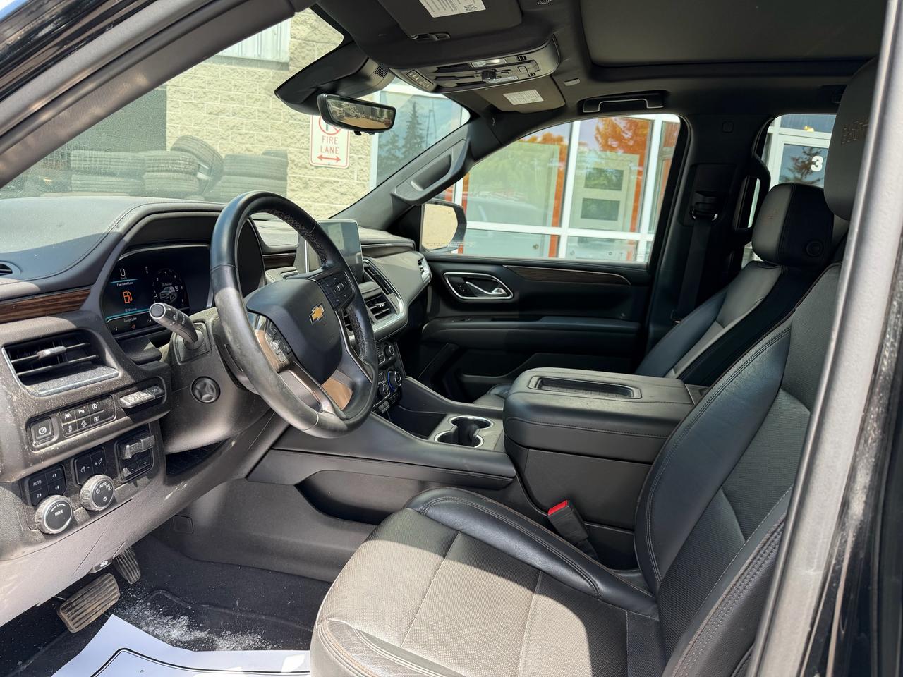 2023 Chevrolet Suburban High Country-3LZ-DIESEL-PANO ROOF-REAR TV-HUD-BOSE - Photo #16