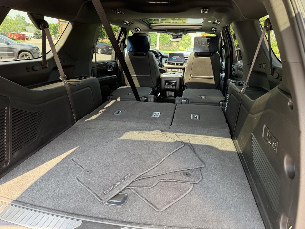 2023 Chevrolet Suburban High Country-3LZ-DIESEL-PANO ROOF-REAR TV-HUD-BOSE Photo44