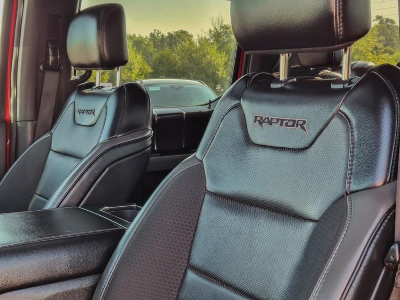 2019 Ford F-150 Raptor | 802A | 17k in Options | Leather | Sunroof | Nav | Adaptive Cruise | 360 Camera | and More ! Photo