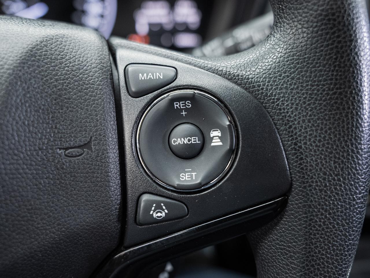 2022 Honda HR-V LX AWD | Heated Seats | ACC | LKAS | CarPlay
