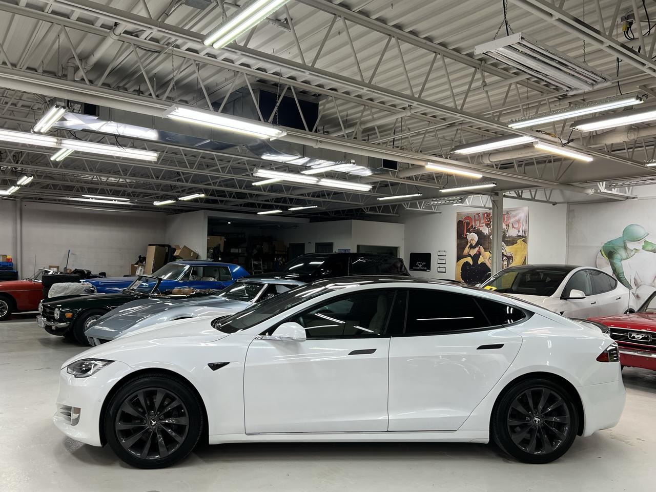 2020 Tesla Model S Long Range Plus Photo4