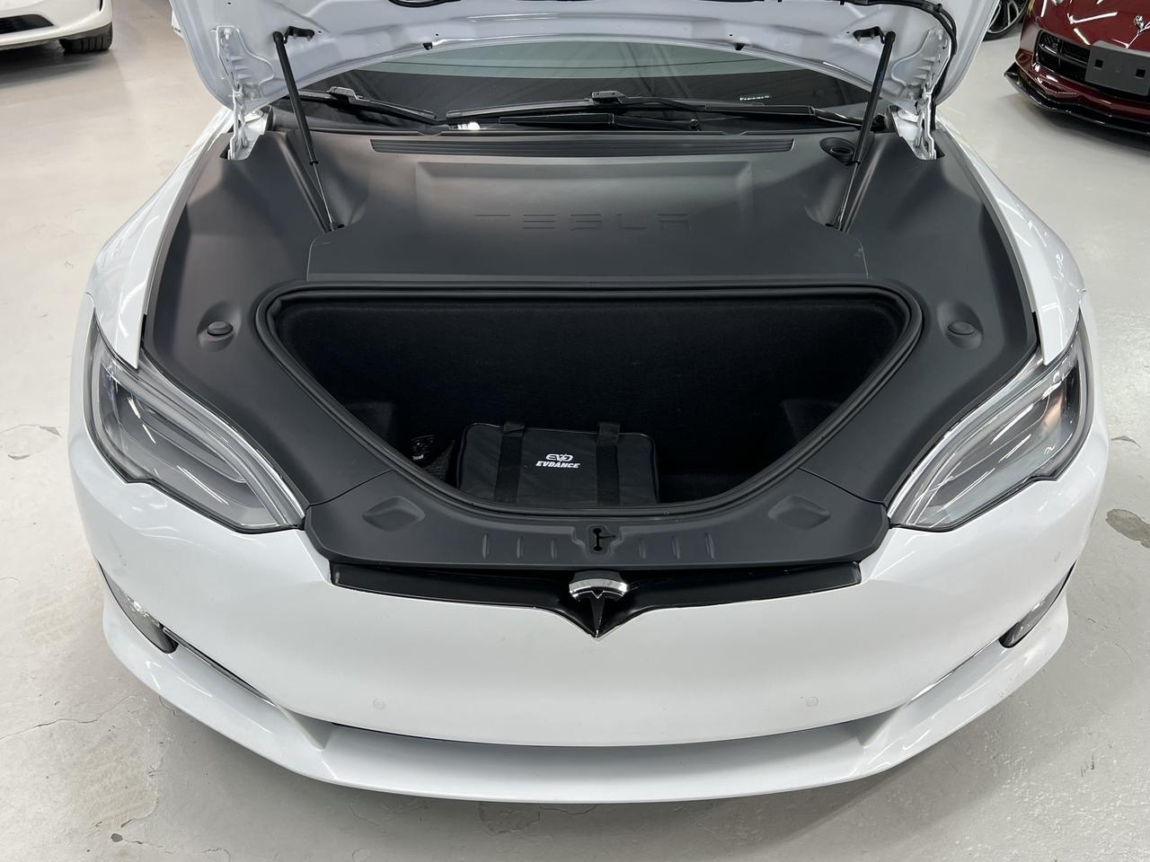 2020 Tesla Model S Long Range Plus Photo
