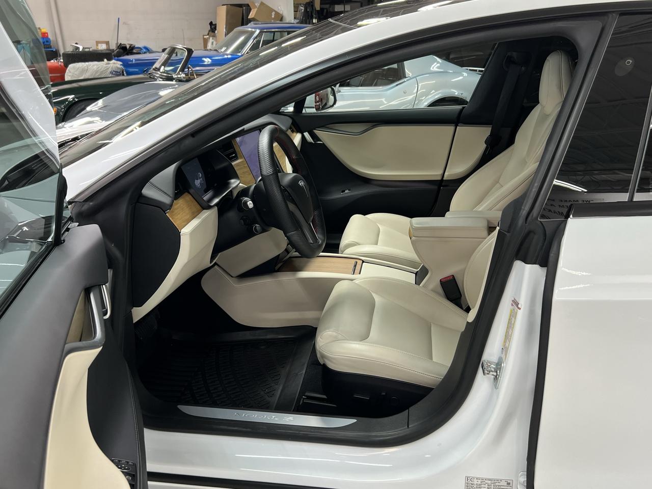 2020 Tesla Model S Long Range Plus Photo