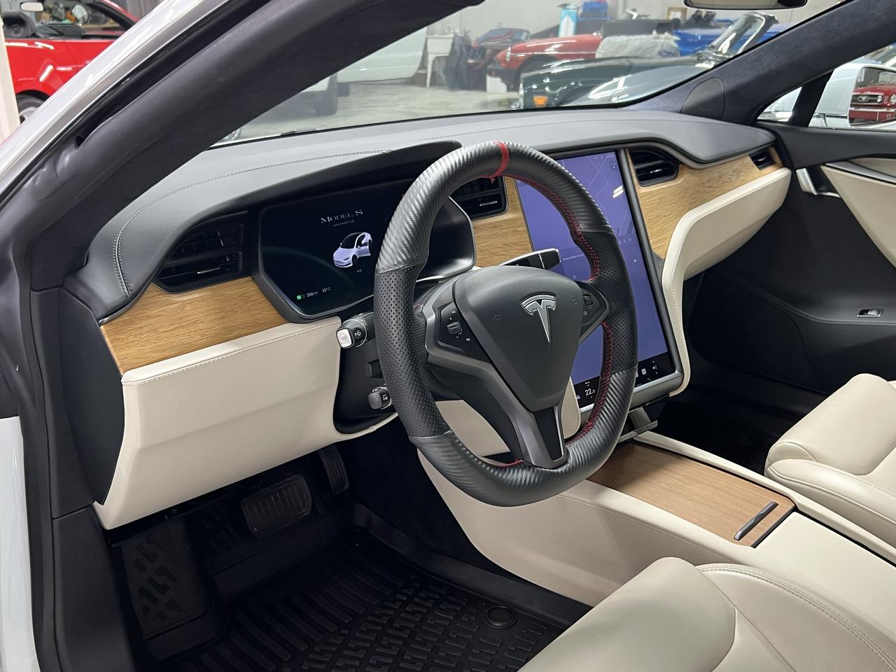 2020 Tesla Model S Long Range Plus Photo