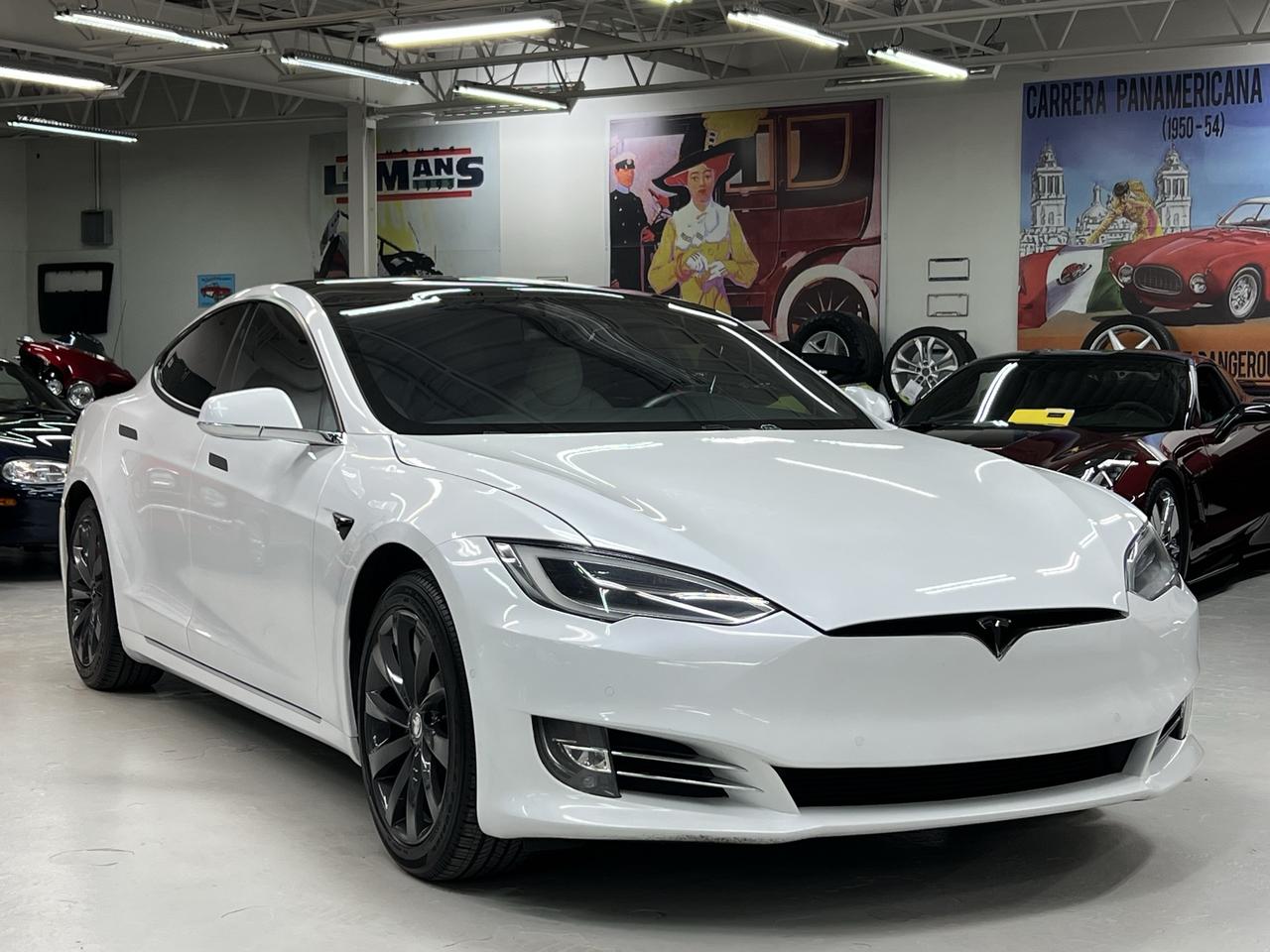 2020 Tesla Model S Long Range Plus Photo