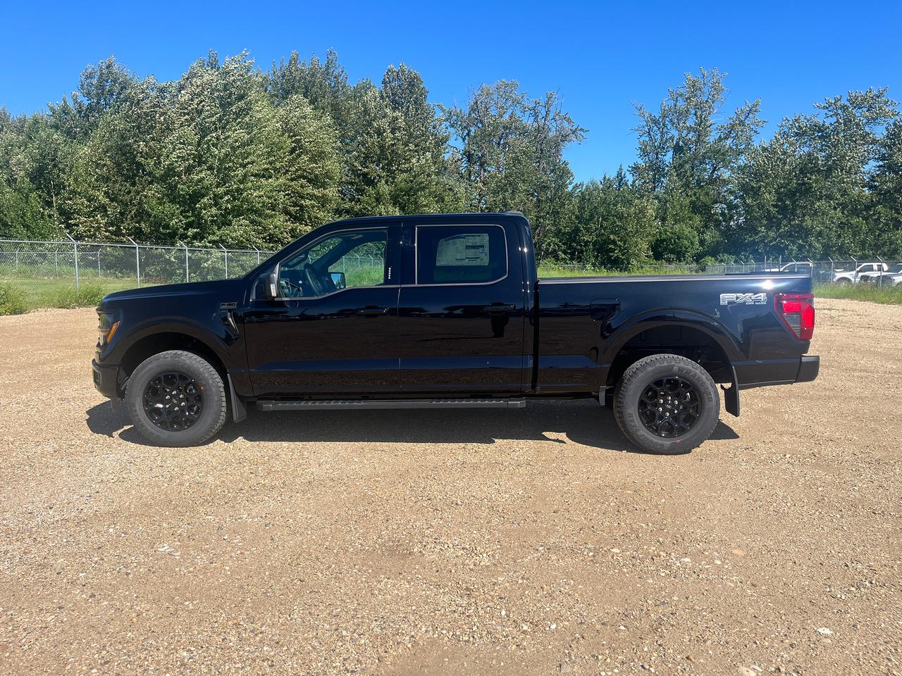 2026 Ford F-150 XLT Photo2
