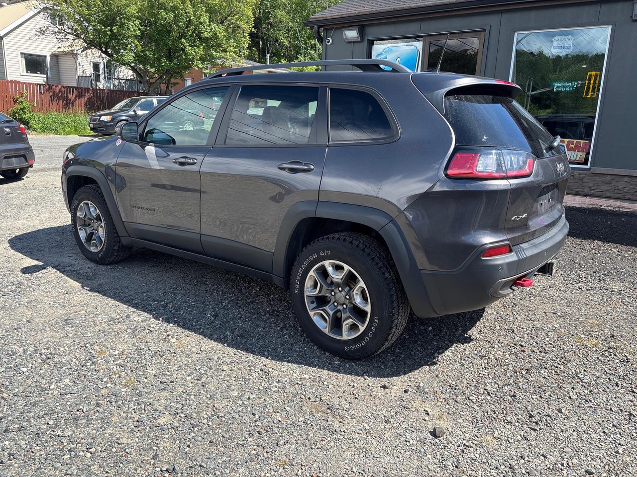 2019 Jeep Cherokee Trailhawk TRAILHAWK ELITE L PLUS Photo2