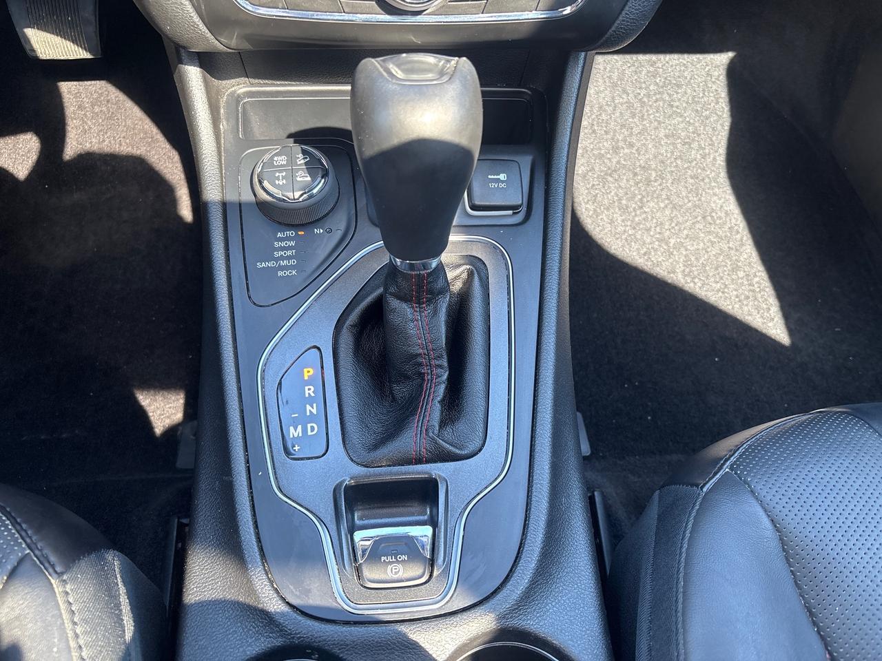 2019 Jeep Cherokee Trailhawk TRAILHAWK ELITE L PLUS Photo
