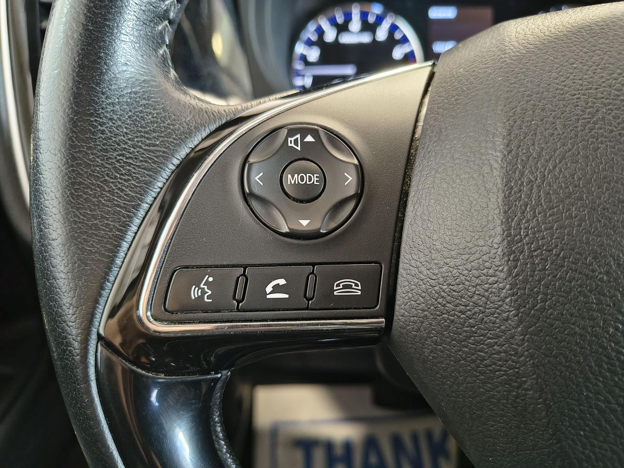 2020 Mitsubishi Outlander ES Photo