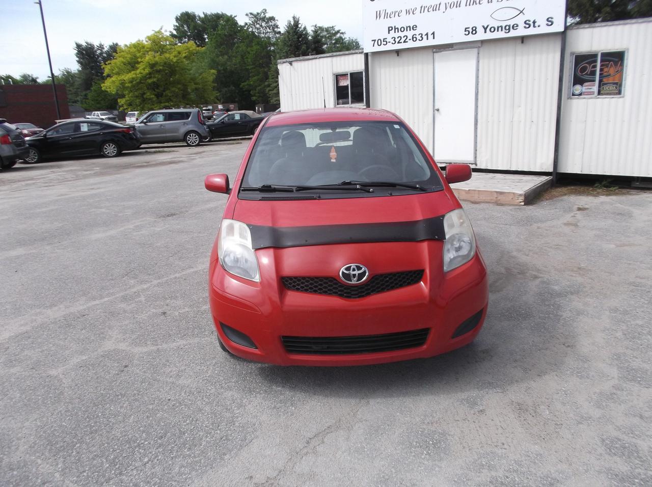 2010 Toyota Yaris  Photo