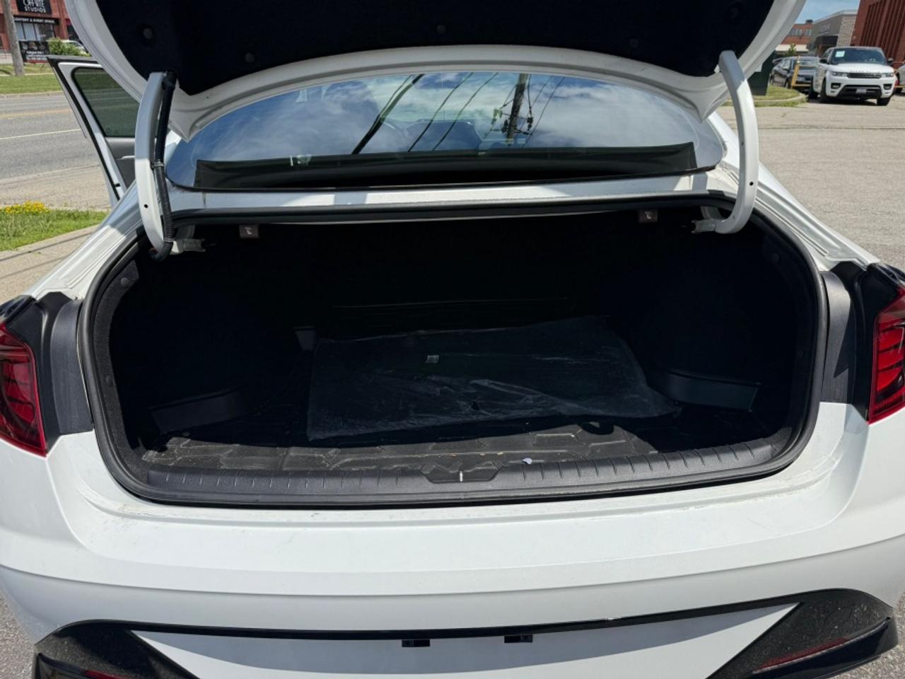 2023 Hyundai Sonata SPORT /SUEDE /SUNROOF /NAVI /REAR CAM /BOSE - Photo #9