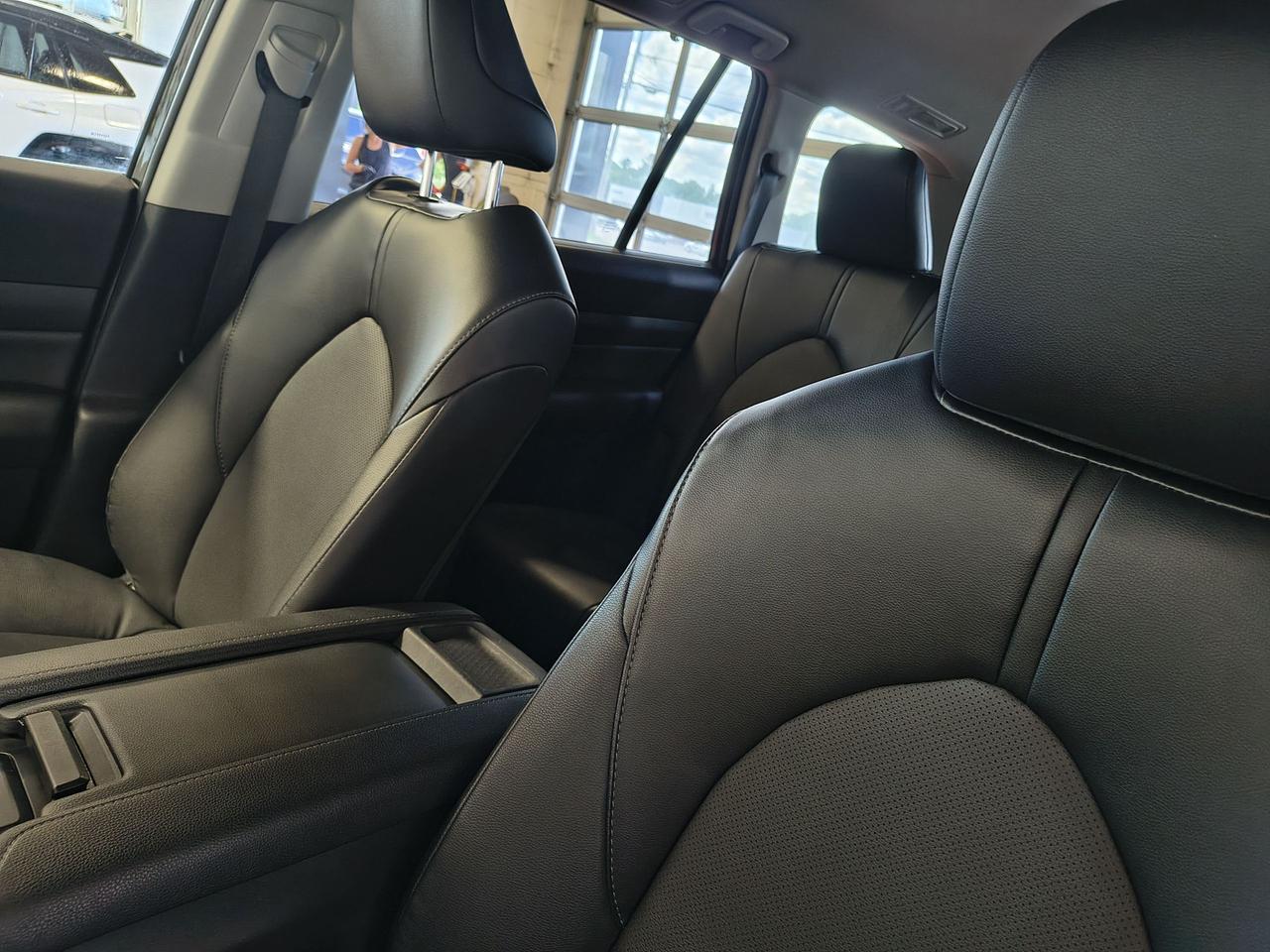 2024 Toyota Grand Highlander HYBRID XLE Photo