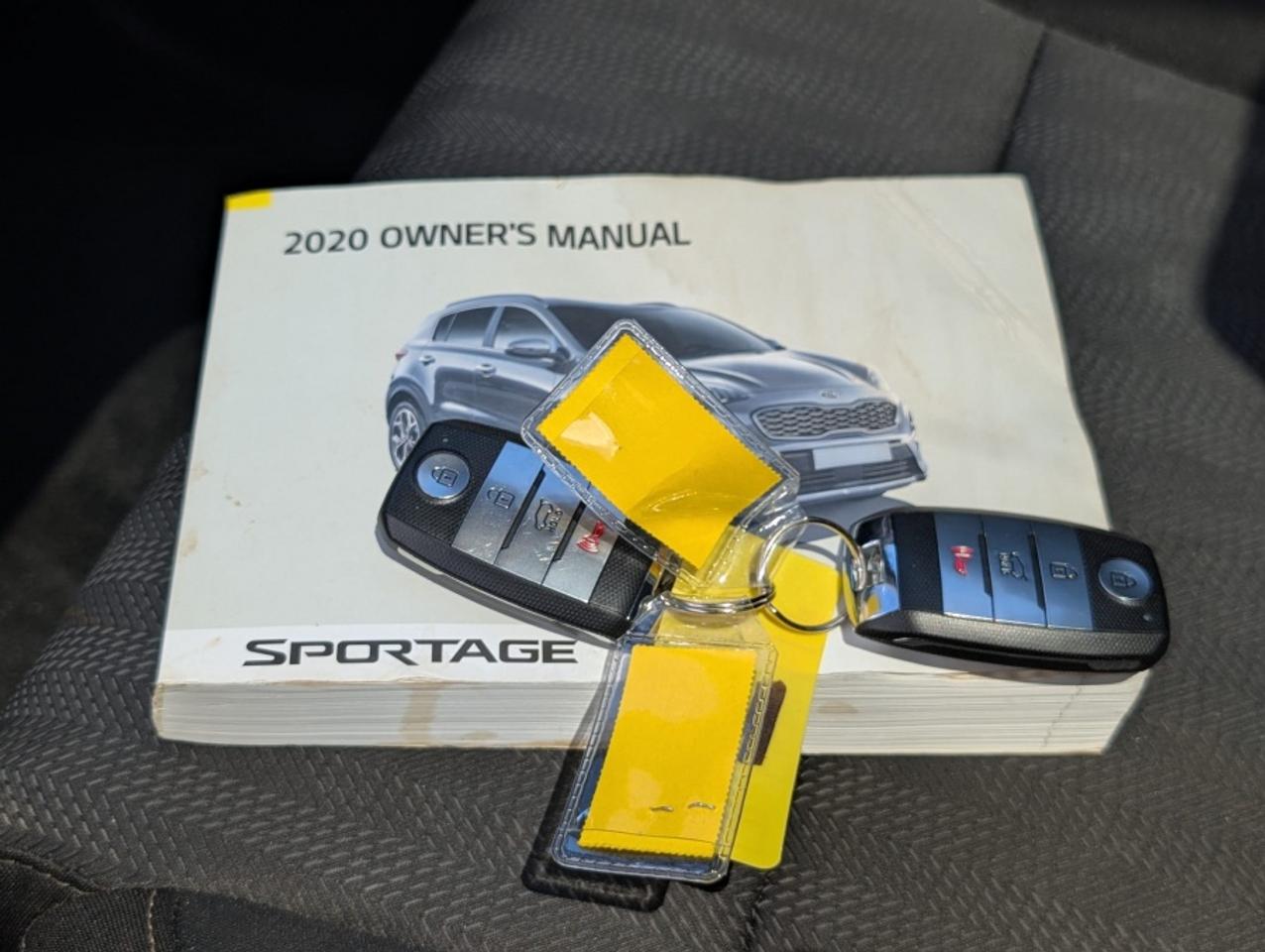 2020 Kia Sportage EX/AUTO/AWD/PANO-ROOF/ALLOYS/REAR CAM Photo