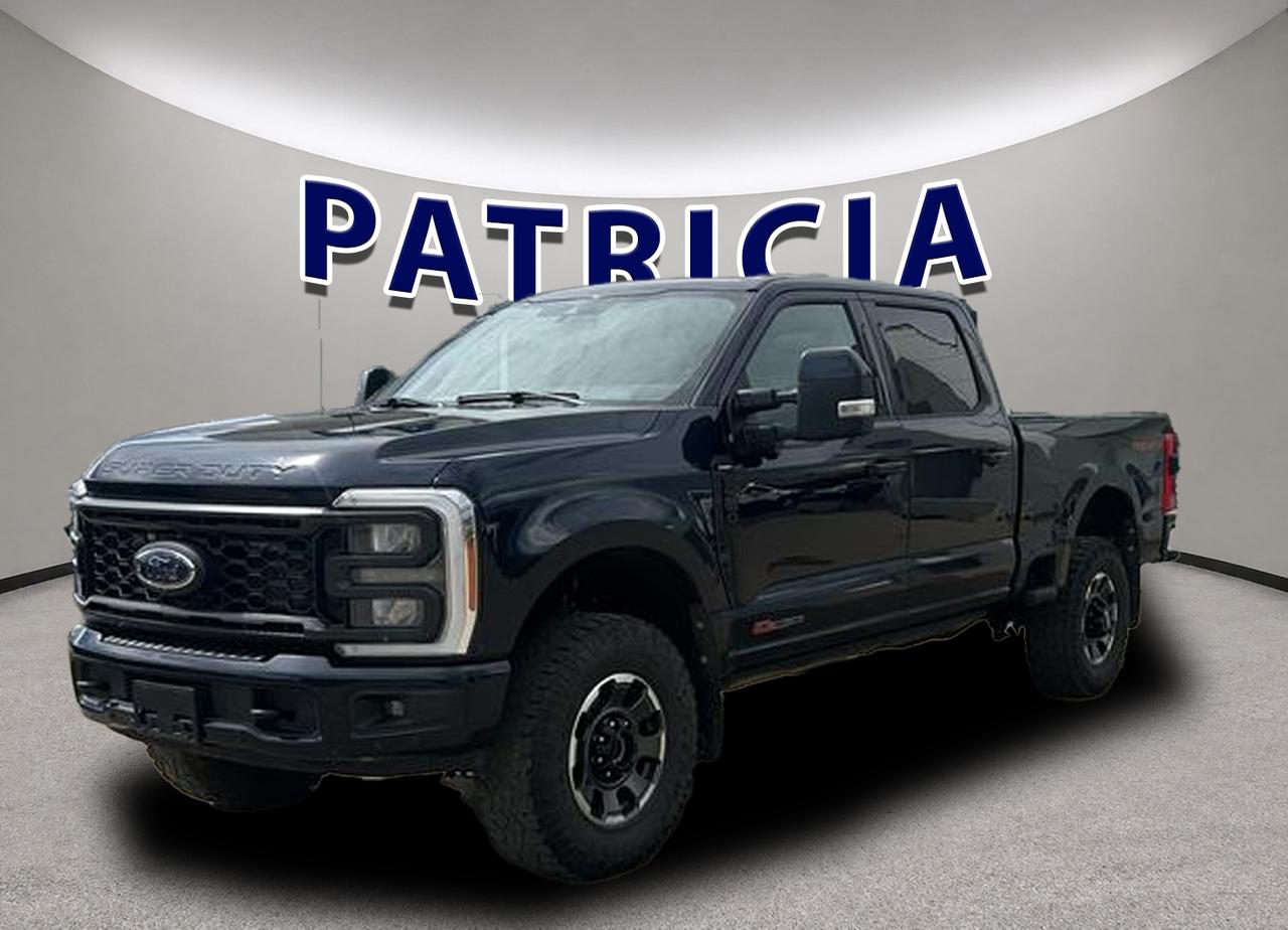 Used 2023 Ford F-350 Super Duty SRW Platinum for sale in Manning, AB