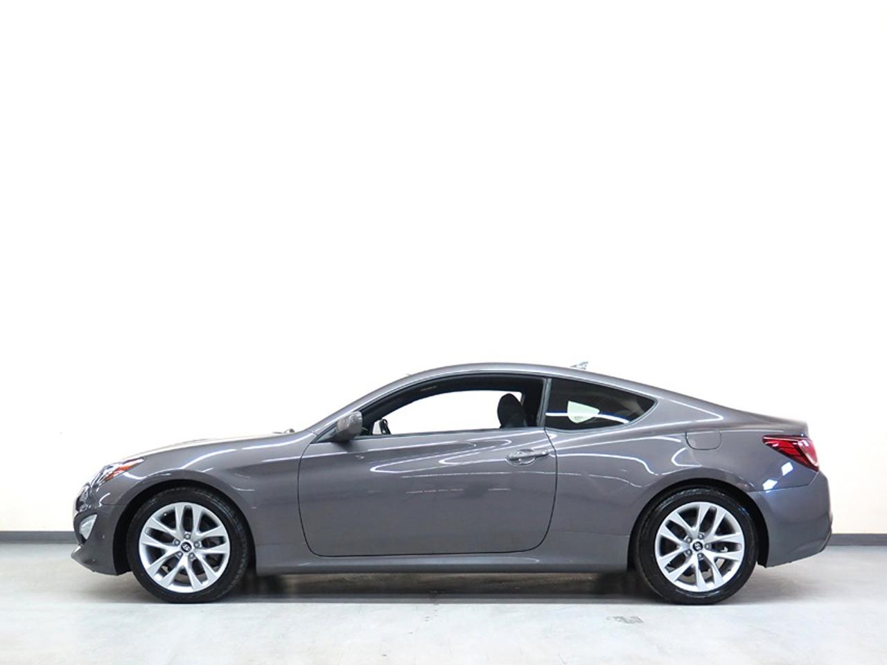 2014 Hyundai Genesis Coupe 2.0T PREMIUM | Manual | Nav | Sunroof | Leather Photo