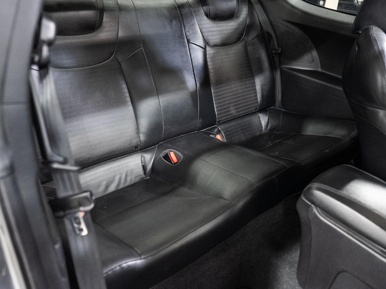 2014 Hyundai Genesis Coupe 2.0T PREMIUM | 6-Speed | Nav | Sunroof | Leather