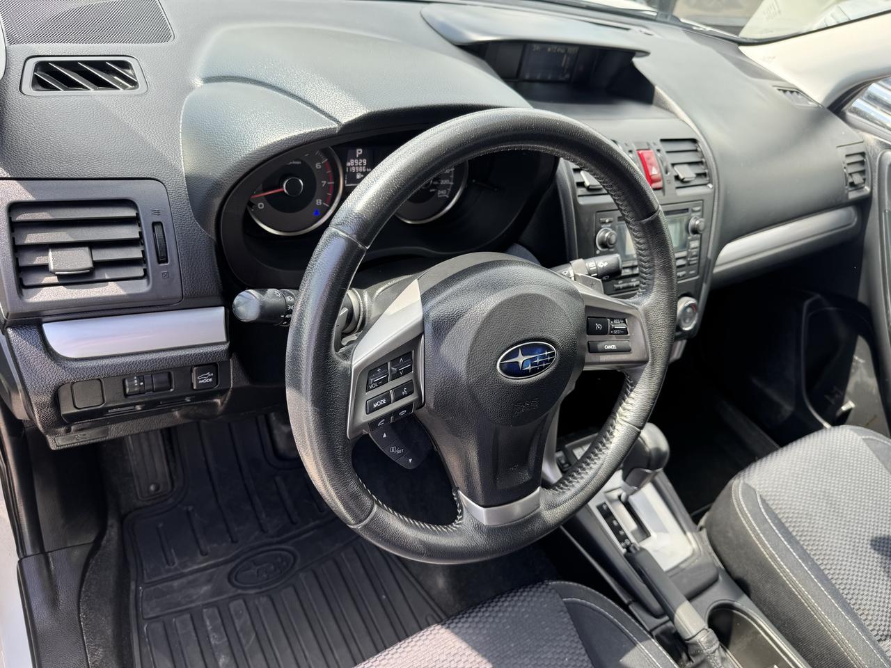 2015 Subaru Forester i Touring Photo