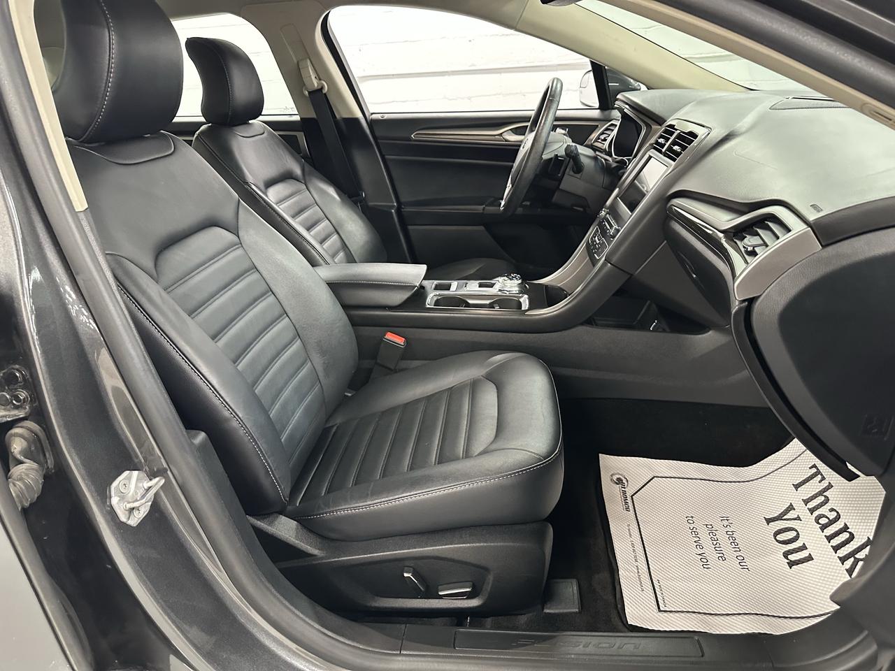 2018 Ford Fusion SE AWD | LOW KMS | CLEAN CARFAX | MEMORY SEATS Photo