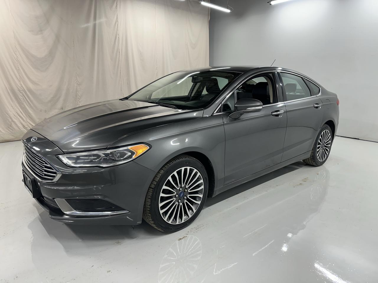 2018 Ford Fusion SE AWD | LOW KMS | CLEAN CARFAX | MEMORY SEATS Photo3