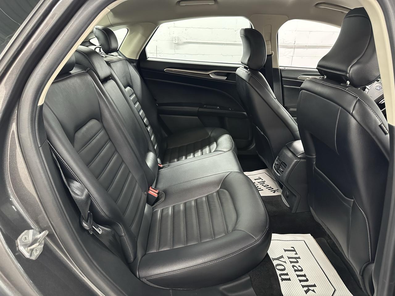 2018 Ford Fusion SE AWD | LOW KMS | CLEAN CARFAX | MEMORY SEATS Photo
