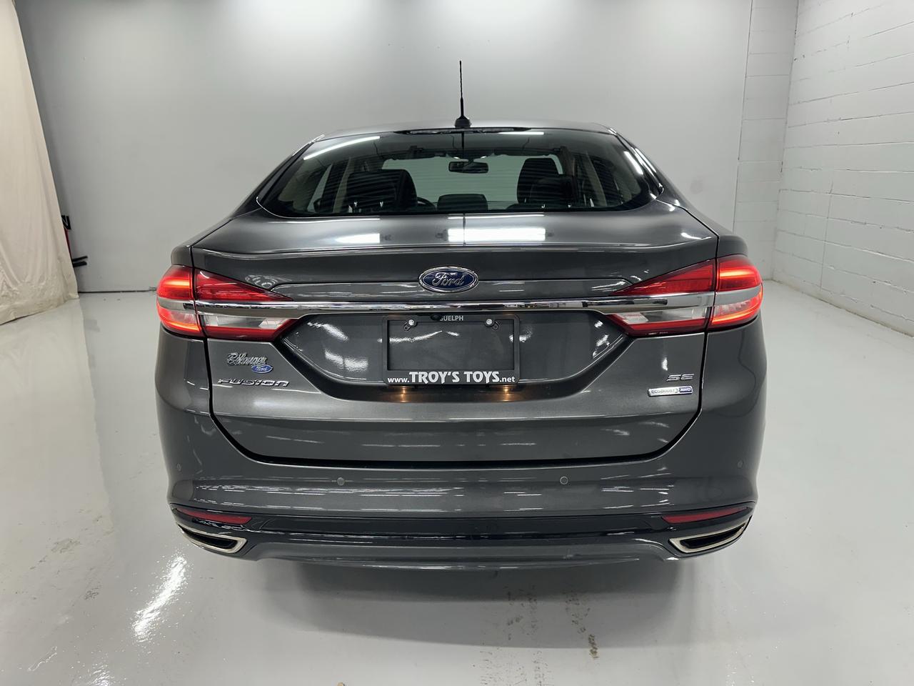 2018 Ford Fusion SE AWD | LOW KMS | CLEAN CARFAX | MEMORY SEATS Photo5