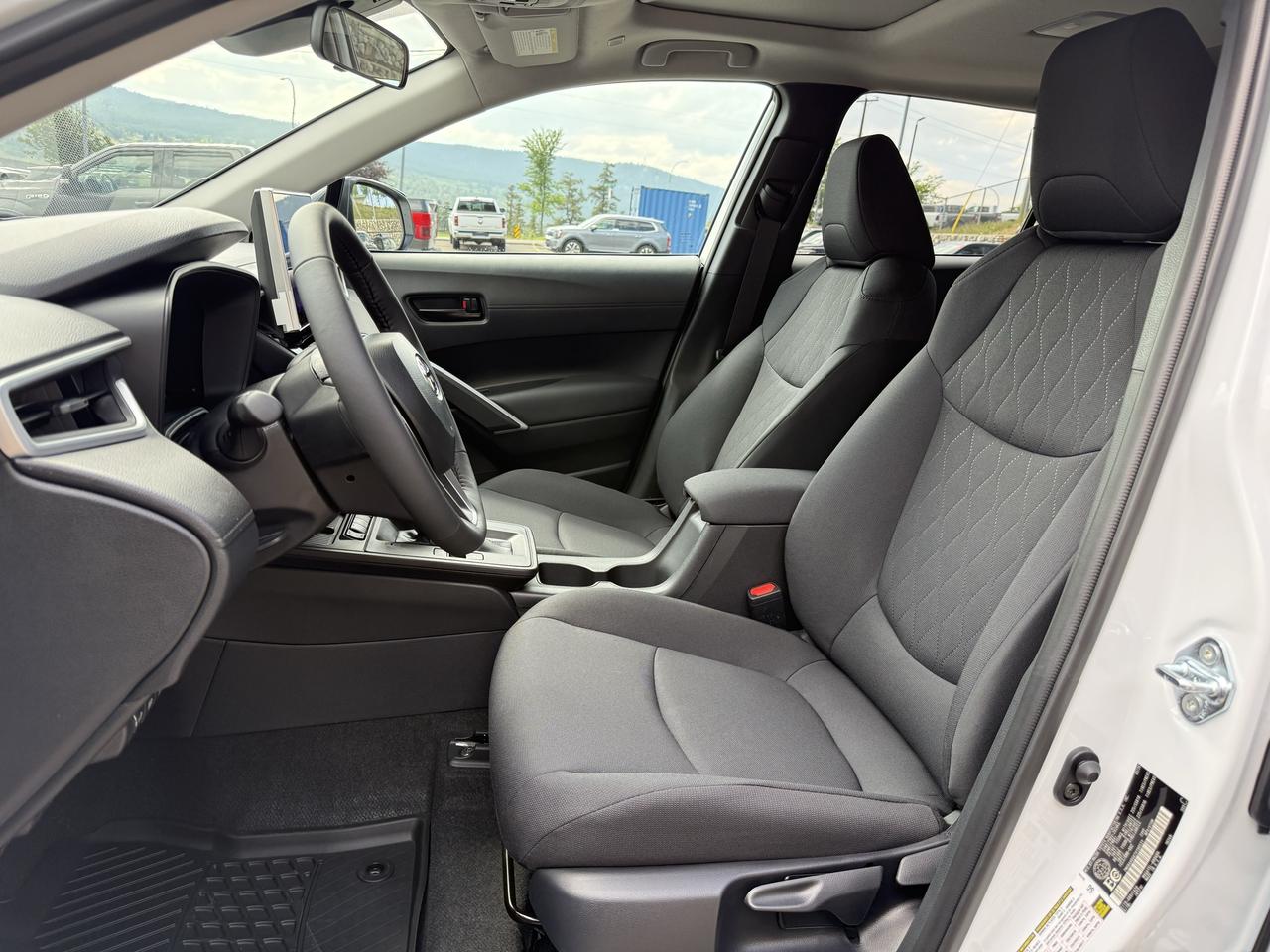 2026 Toyota Corolla Cross LE AWD Premium Photo