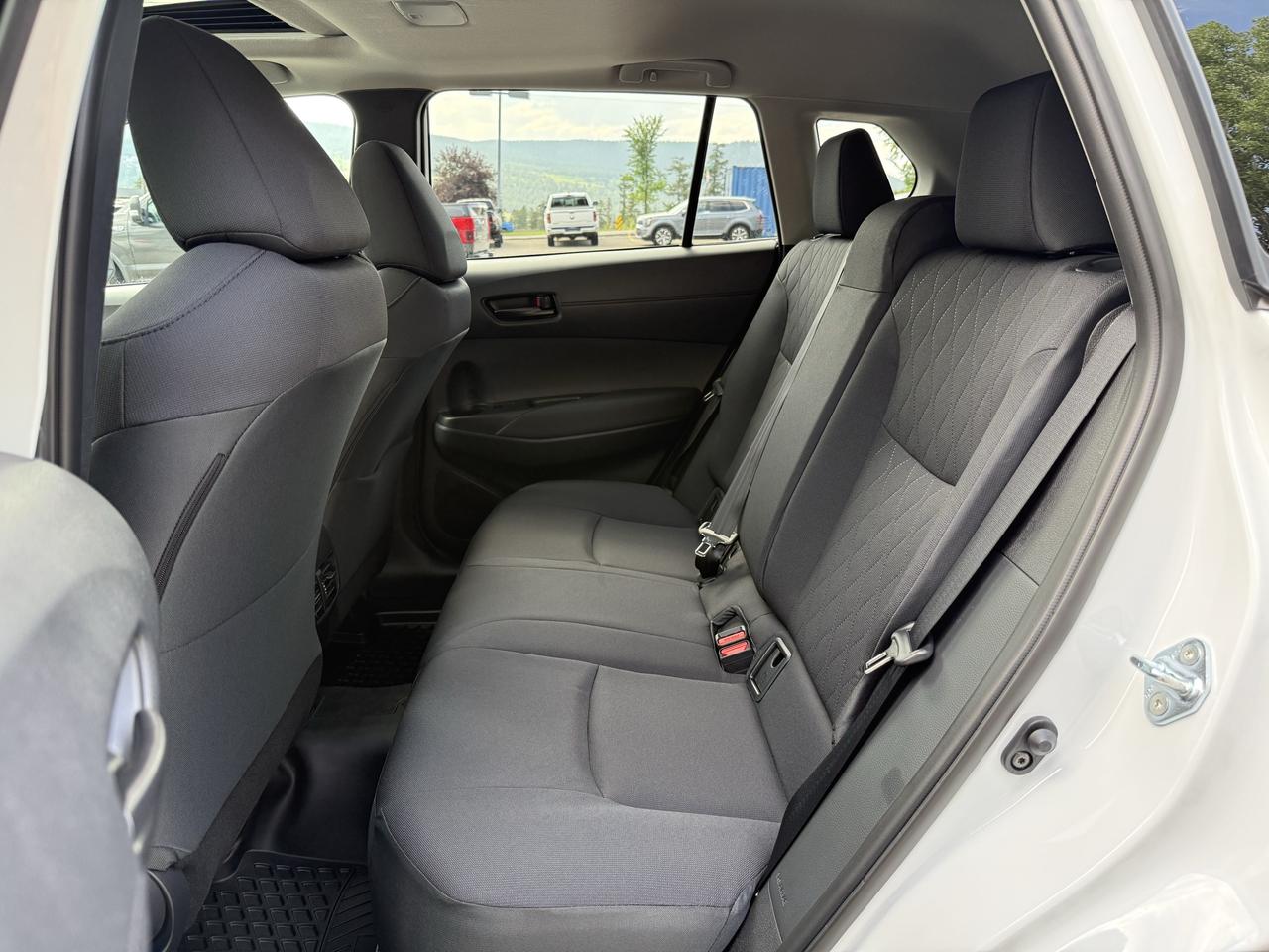 2026 Toyota Corolla Cross LE AWD Premium Photo