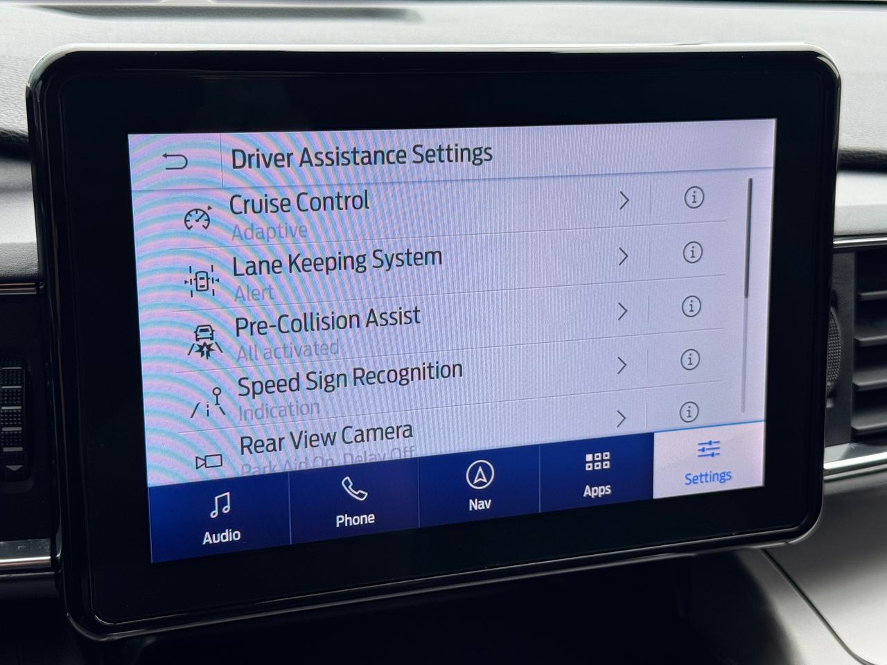 2020 Ford Explorer XLT AWD+CLEAN CARFAX+LEATHER+POWER GATE Photo