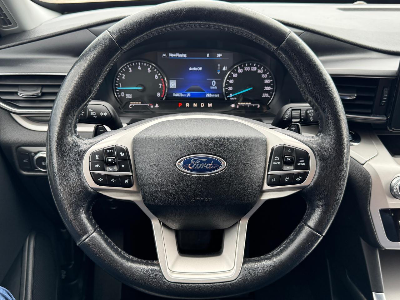 2020 Ford Explorer XLT AWD+CLEAN CARFAX+LEATHER+POWER GATE Photo
