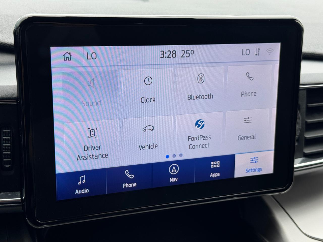 2020 Ford Explorer XLT AWD+CLEAN CARFAX+LEATHER+POWER GATE Photo