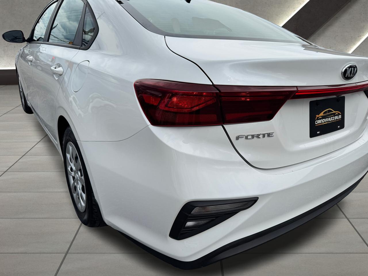 2020 Kia Forte LX+CLEAN CARFAX+NEW TIRES+BRAKES Photo