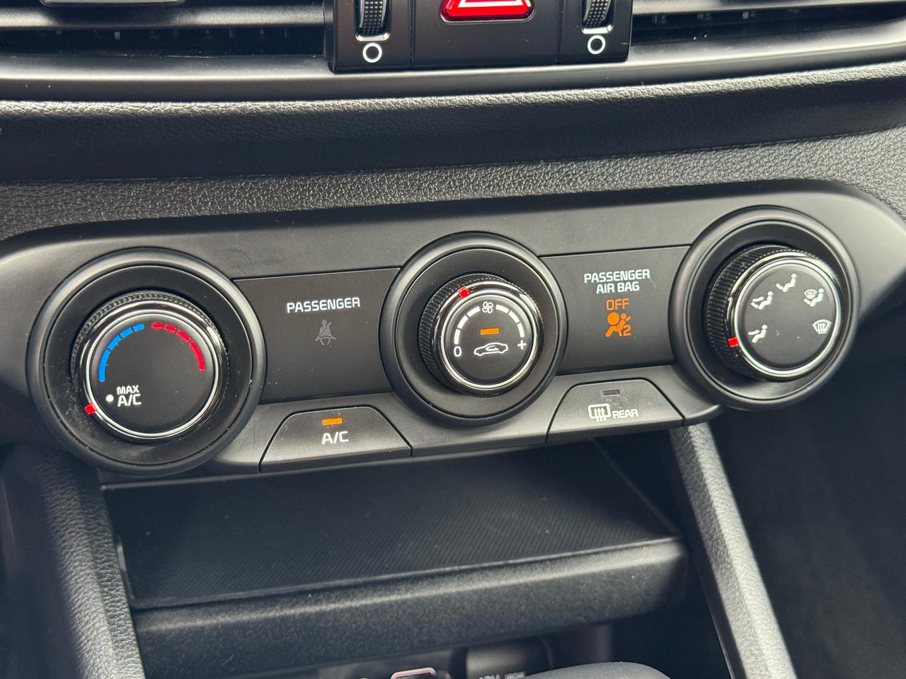 2020 Kia Forte LX+CLEAN CARFAX+NEW TIRES+BRAKES Photo