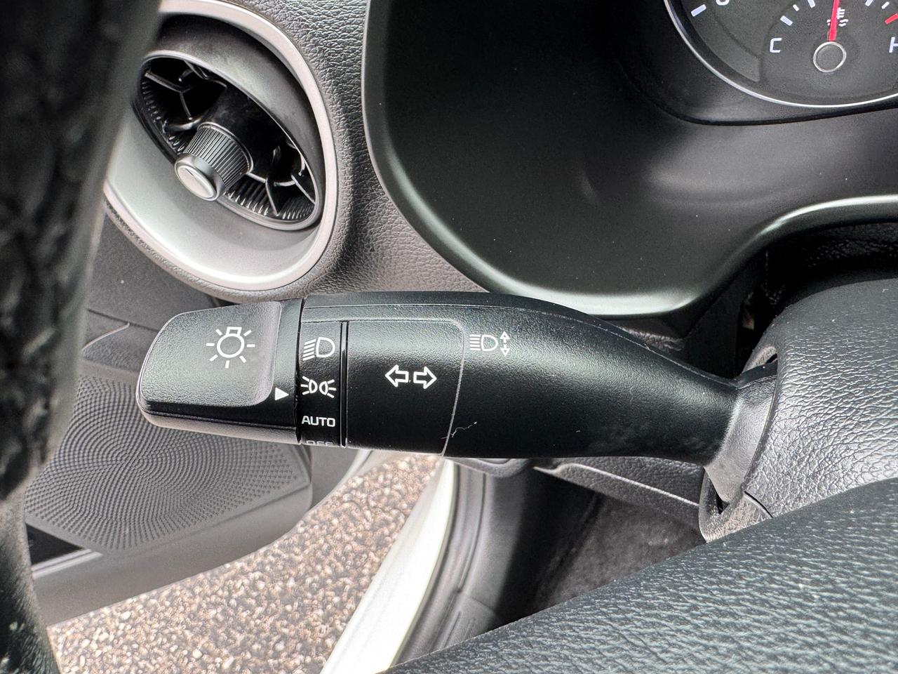 2020 Kia Forte LX+CLEAN CARFAX+NEW TIRES+BRAKES Photo