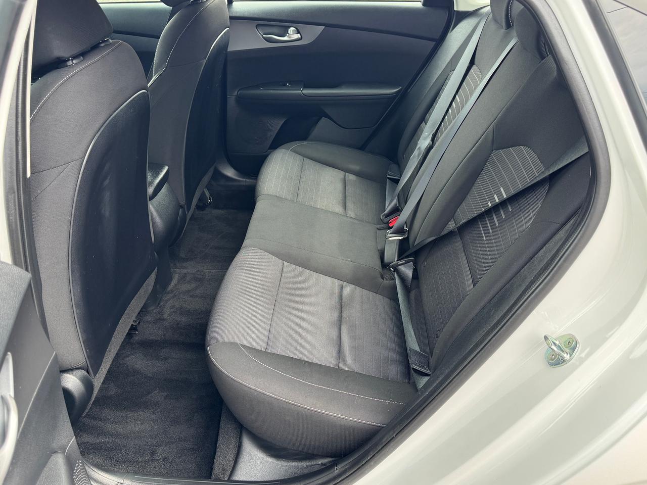 2020 Kia Forte LX+CLEAN CARFAX+NEW TIRES+BRAKES Photo