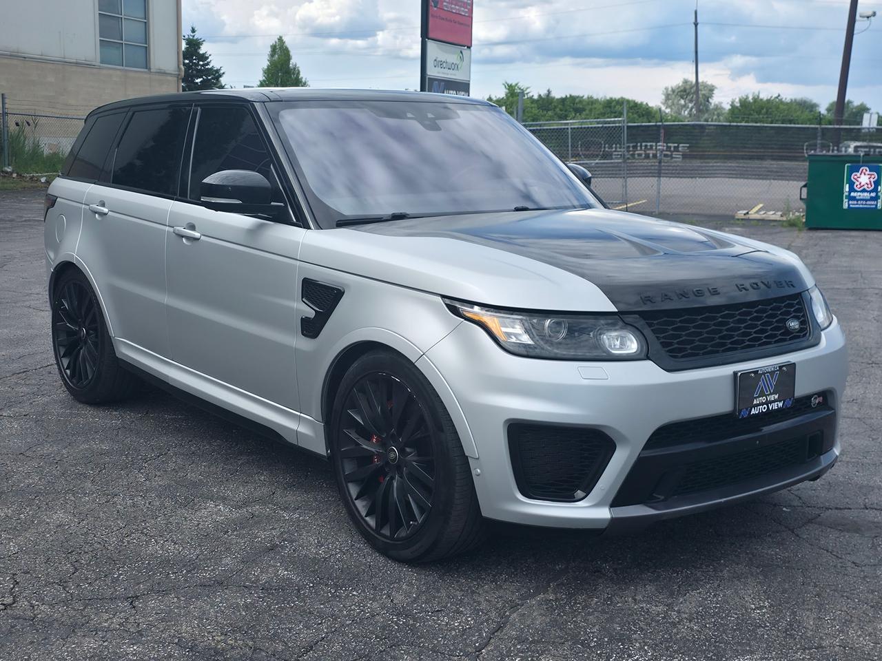 2017 Land Rover Range Rover Sport SVR *SUPERCHARGED V8* Photo2