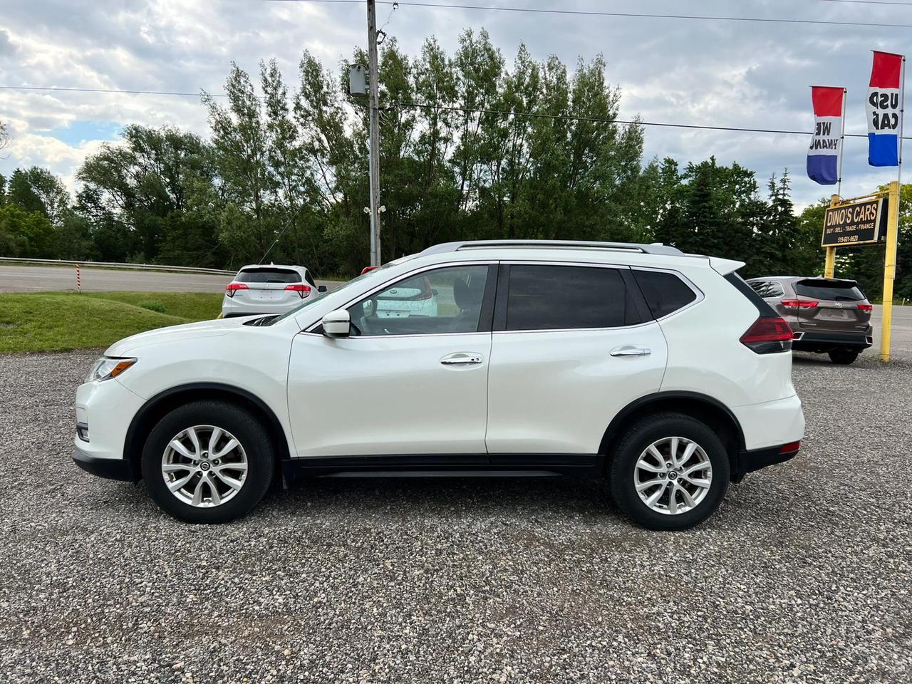 2018 Nissan Rogue SV CERTIFIED Photo