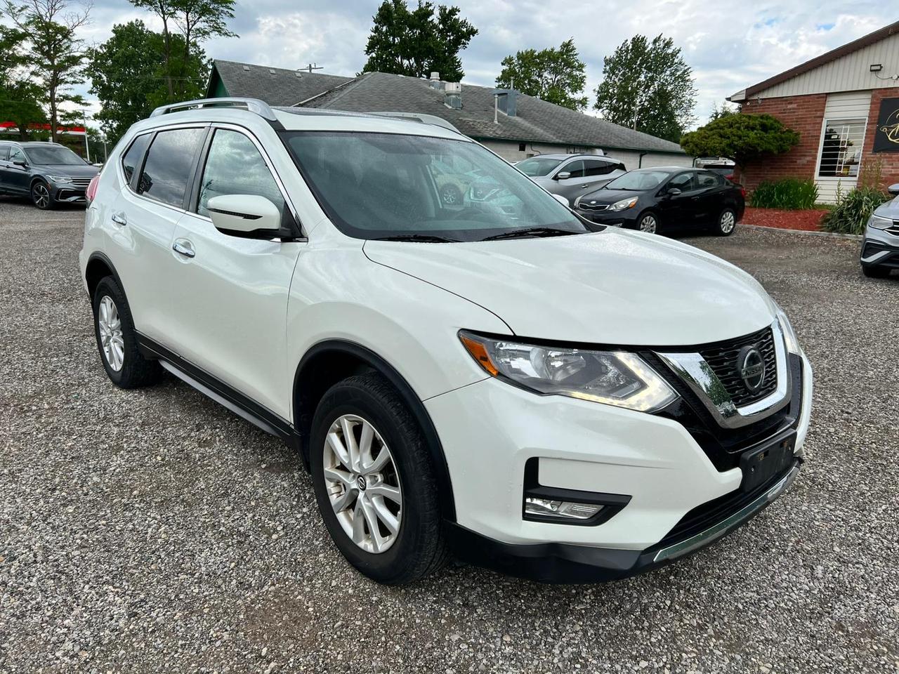 2018 Nissan Rogue SV CERTIFIED Photo