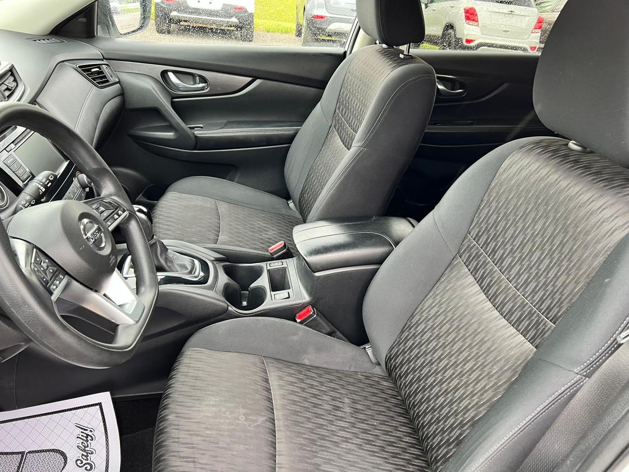 2018 Nissan Rogue SV CERTIFIED Photo
