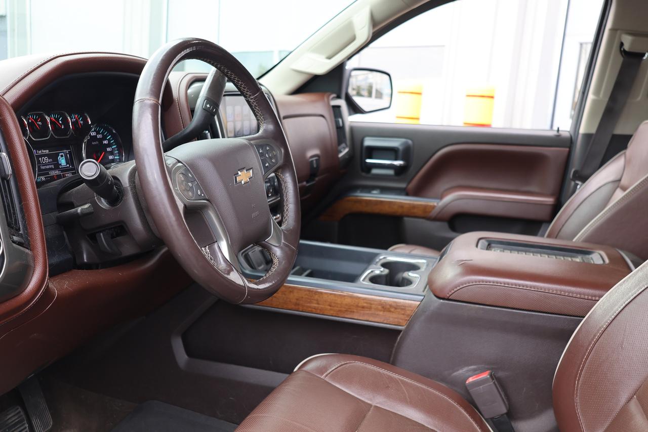 2017 Chevrolet Silverado 1500 High Country 5.3L V8 - LEATHER|SUNROOF|CAMERA|NAVI Photo4