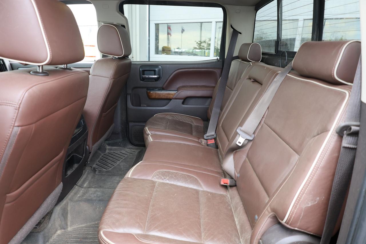 2017 Chevrolet Silverado 1500 High Country 5.3L V8 - LEATHER|SUNROOF|CAMERA|NAVI Photo