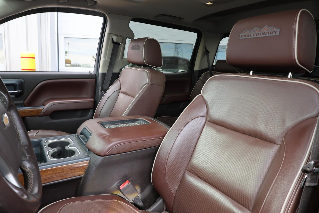 2017 Chevrolet Silverado 1500 High Country 5.3L V8 - LEATHER|SUNROOF|CAMERA|NAVI Photo